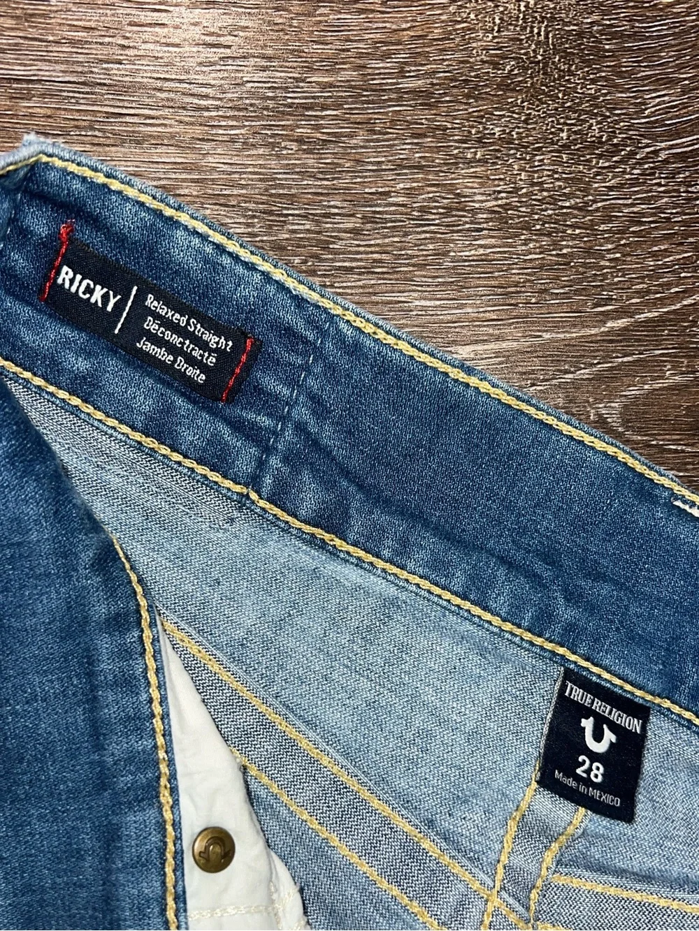 TRUE RELIGION BRAND JEANS® Ricky W/ Flap Back Pocket Shorts 